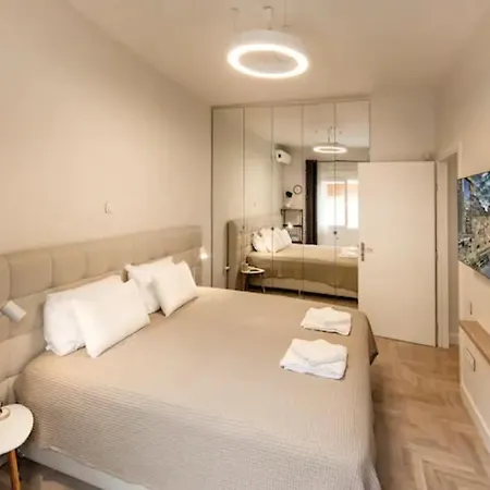 Apartment Lux In Pagrati
